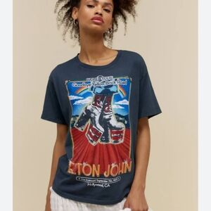 Daydreamer Elton John Hollywood Boots Glitter Tee - 1X
